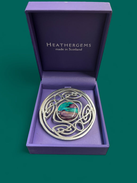 Heathergems Round Celtic Knot Brooch Caledonia Lifestyle Peebles