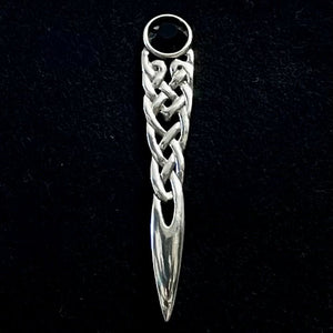 Pewter Celtic Knot Kilt Pin - Black Stone Caledonia Lifestyle Peebles